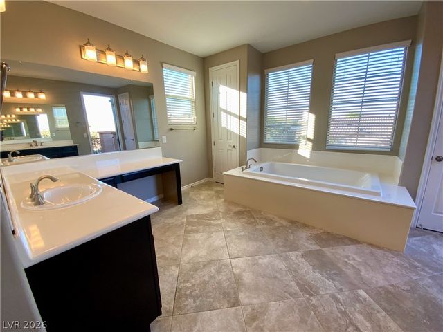 9767 Mosaic Canyon Court, Las Vegas, NV 89149