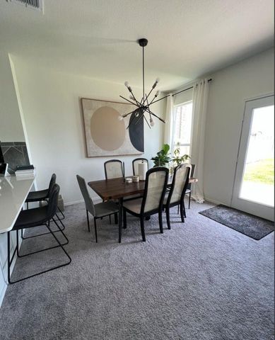 7311 Gray Catbird DR 35, Austin, TX 78744