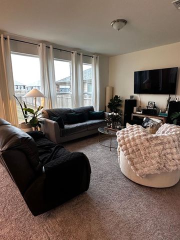 7311 Gray Catbird DR 35, Austin, TX 78744