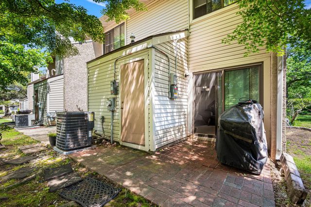 55 VIBURNUM LN, Mount Laurel, NJ 08054