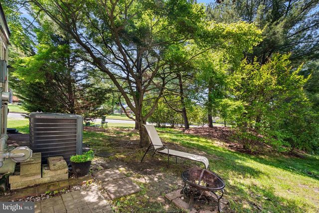 55 VIBURNUM LN, Mount Laurel, NJ 08054