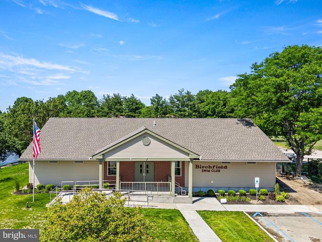 55 VIBURNUM LN, Mount Laurel, NJ 08054