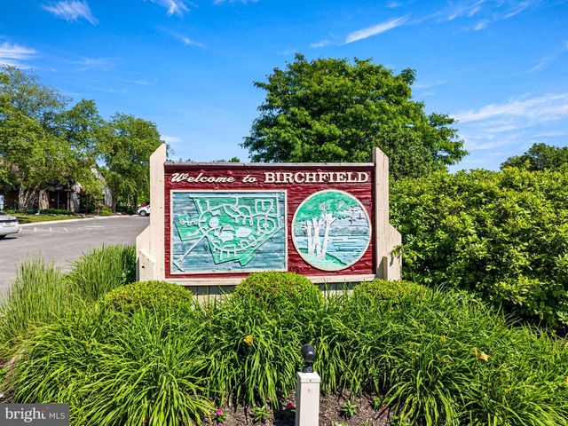 55 VIBURNUM LN, Mount Laurel, NJ 08054