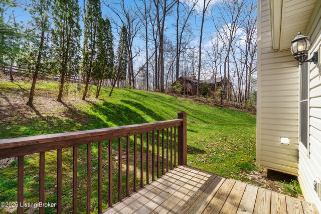 3008 Haney Dr, La Grange, KY 40031