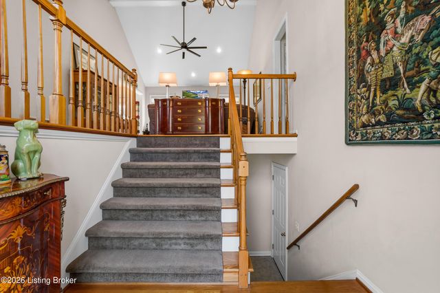 3008 Haney Dr, La Grange, KY 40031