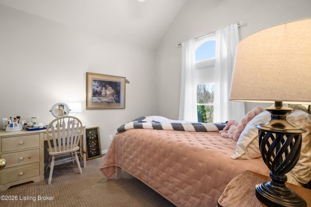 3008 Haney Dr, La Grange, KY 40031