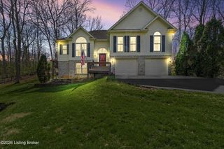 3008 Haney Dr, La Grange, KY 40031