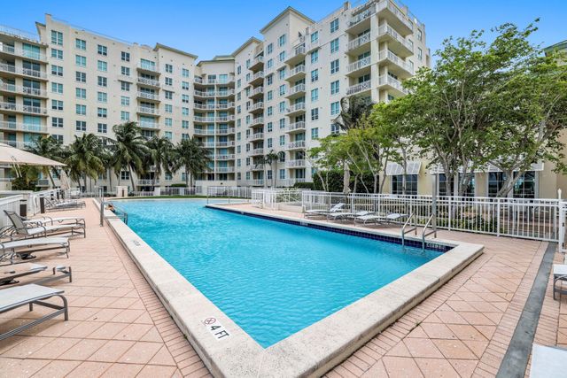 450 N FEDERAL Highway 1213, Boynton Beach, FL 33435