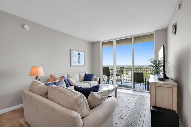450 N FEDERAL Highway 1213, Boynton Beach, FL 33435