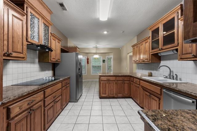 2252 Waverly Avenue, Springdale, AR 72762