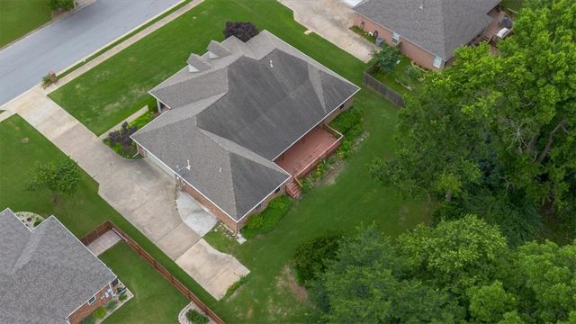 2252 Waverly Avenue, Springdale, AR 72762