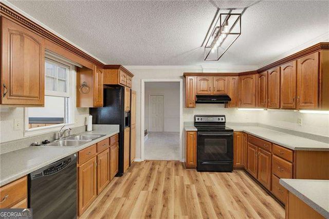 8940 Country Club Drive, Douglasville, GA 30134