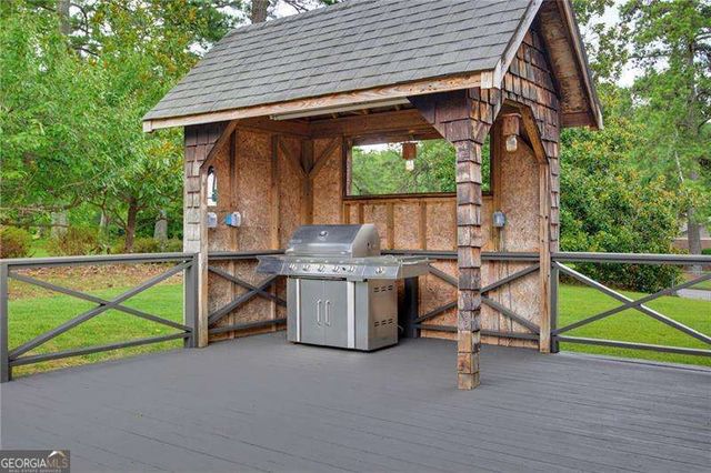 8940 Country Club Drive, Douglasville, GA 30134