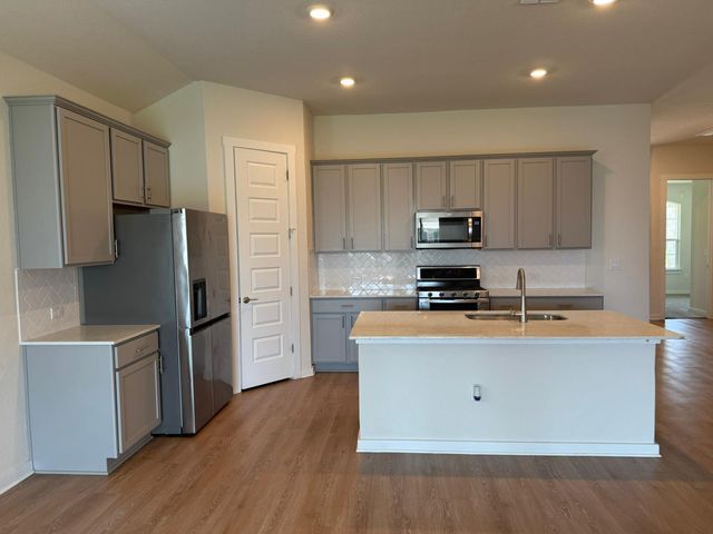 2037 Saddlery ST, Leander, TX 78641