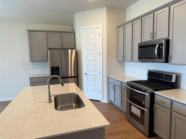 2037 Saddlery ST, Leander, TX 78641