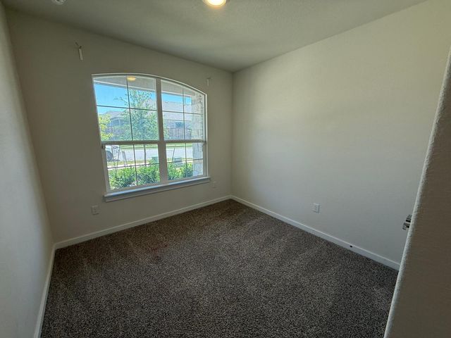 2037 Saddlery ST, Leander, TX 78641