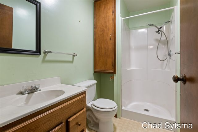 193 Laurelwood Court, Grand Rapids, MI 49548