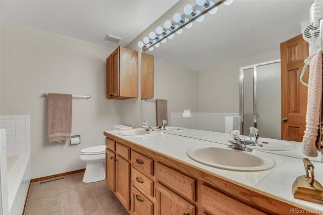 3031 W Long Court B, Littleton, CO 80120