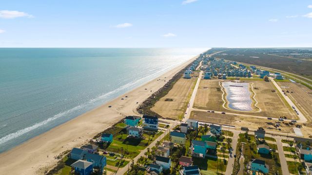 11213 Beard Drive, Galveston, TX 77554