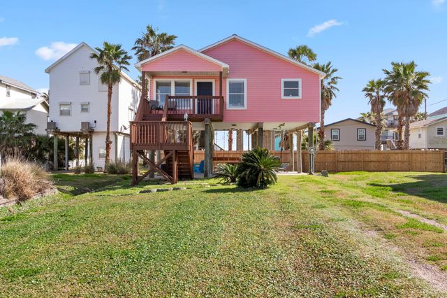11213 Beard Drive, Galveston, TX 77554