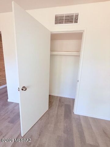 355 E Alturas Street, Tucson, AZ 85705