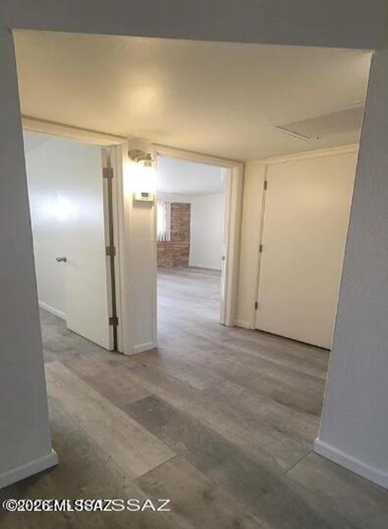 Image 13 of property listing at 353 E Alturas Street, Tucson, AZ 85705