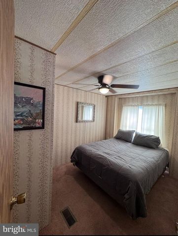 92 VIOLET DR, Vineland, NJ 08360