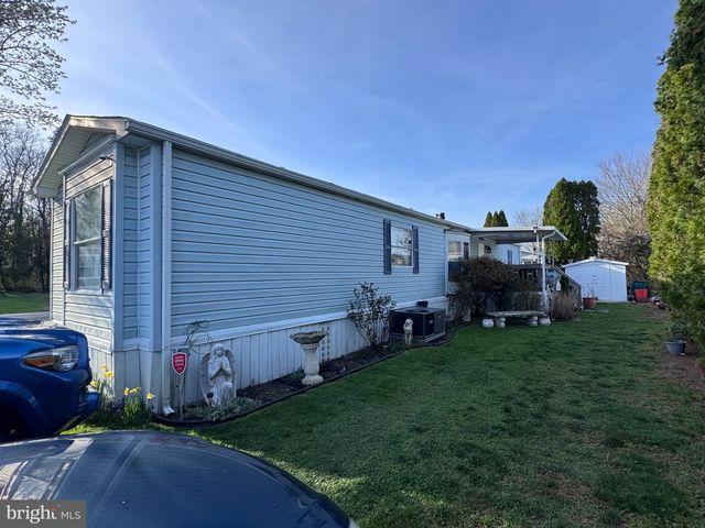 92 VIOLET DR, Vineland, NJ 08360