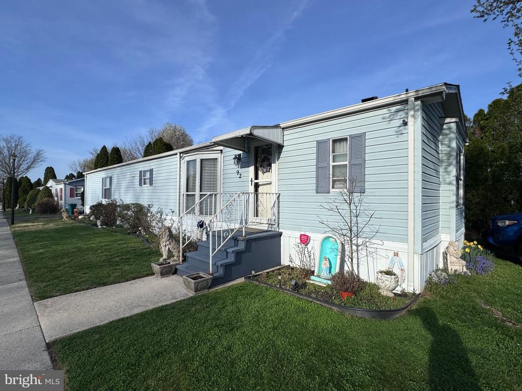 92 VIOLET DR, Vineland, NJ 08360