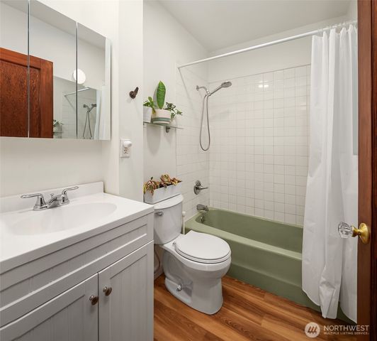 9326 California Avenue SW, Seattle, WA 98136