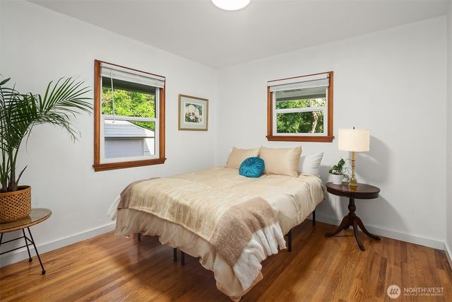 9326 California Avenue SW, Seattle, WA 98136