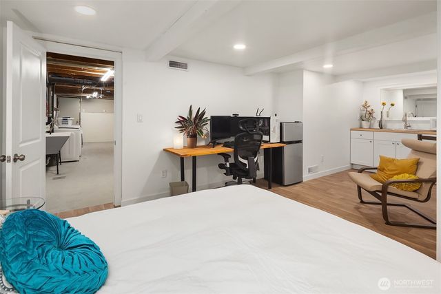 9326 California Avenue SW, Seattle, WA 98136