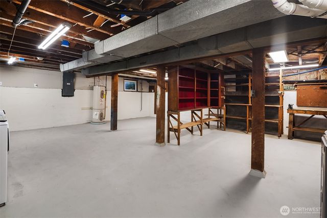 9326 California Avenue SW, Seattle, WA 98136
