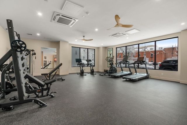 40 Soldiers Field Place 406, Boston, MA 02135