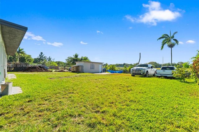 12860 SW 268th St, Homestead, FL 33032