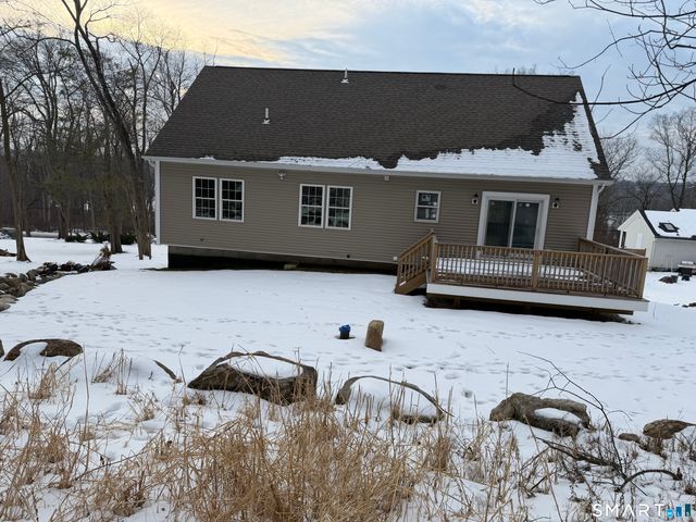 53 Pembroke Road, Danbury, CT 06811