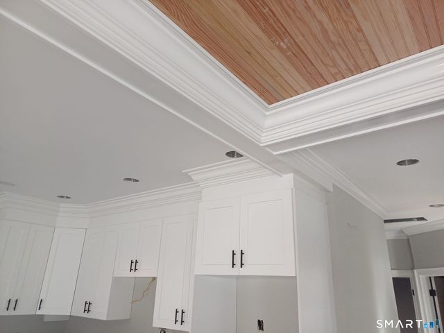 53 Pembroke Road, Danbury, CT 06811