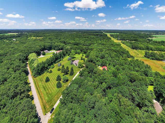 29750 Edwards Way, Niles, MI 49120