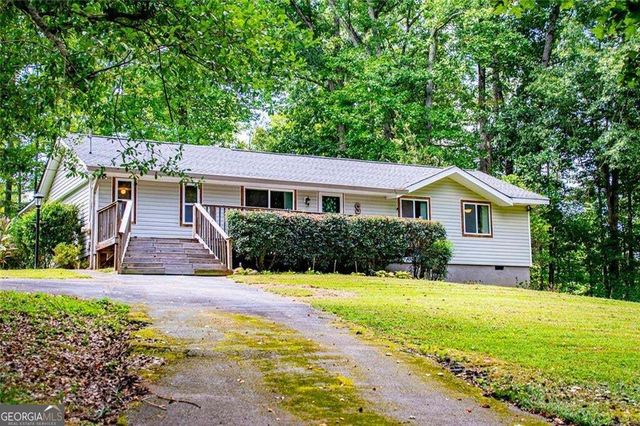 24 White Oak Drive, Carrollton, GA 30116