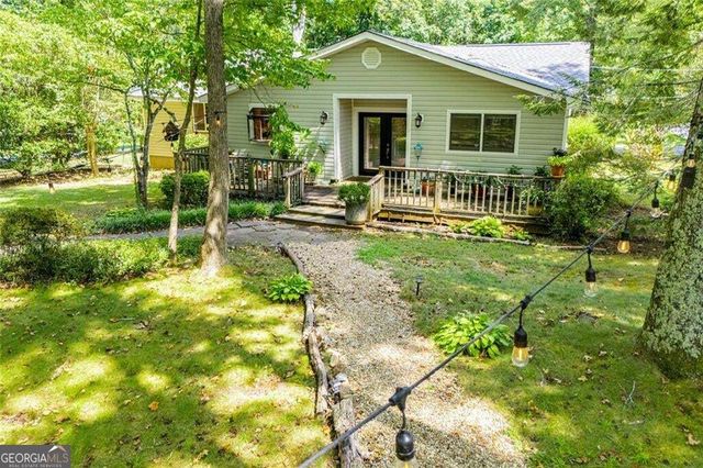 24 White Oak Drive, Carrollton, GA 30116