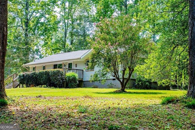 24 White Oak Drive, Carrollton, GA 30116