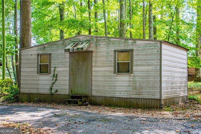 24 White Oak Drive, Carrollton, GA 30116