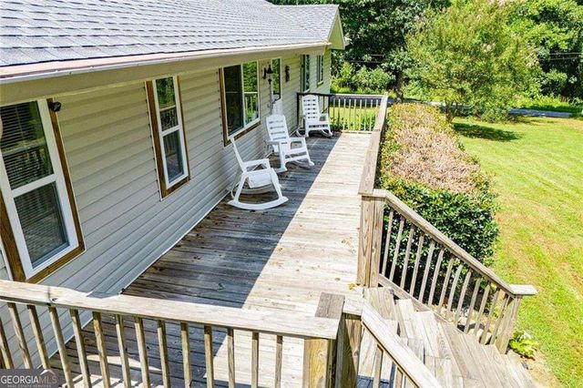 24 White Oak Drive, Carrollton, GA 30116