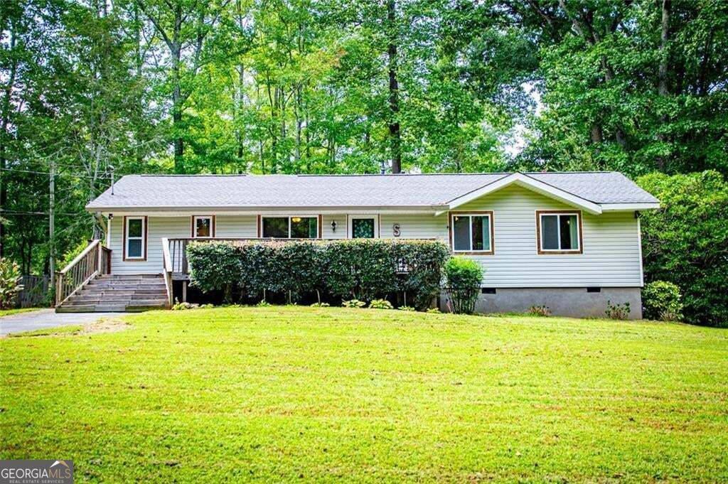 24 White Oak Drive, Carrollton, GA 30116