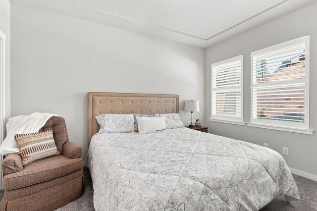 10405 N Wieber Dr, Spokane, WA 99208
