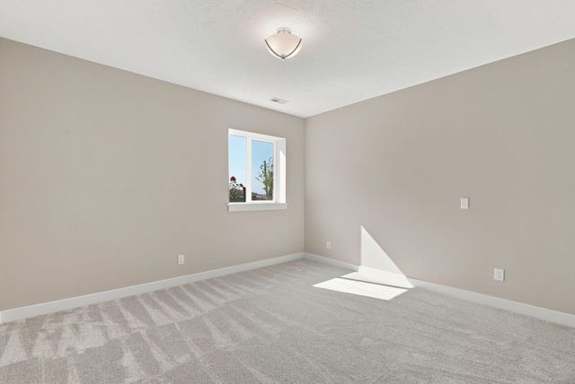 10405 N Wieber Dr, Spokane, WA 99208