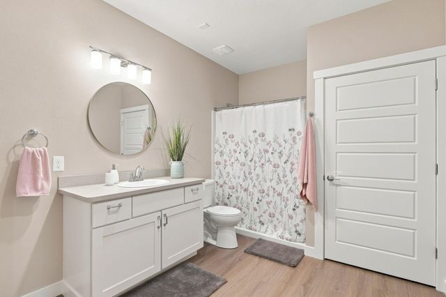 10405 N Wieber Dr, Spokane, WA 99208
