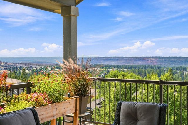 10405 N Wieber Dr, Spokane, WA 99208
