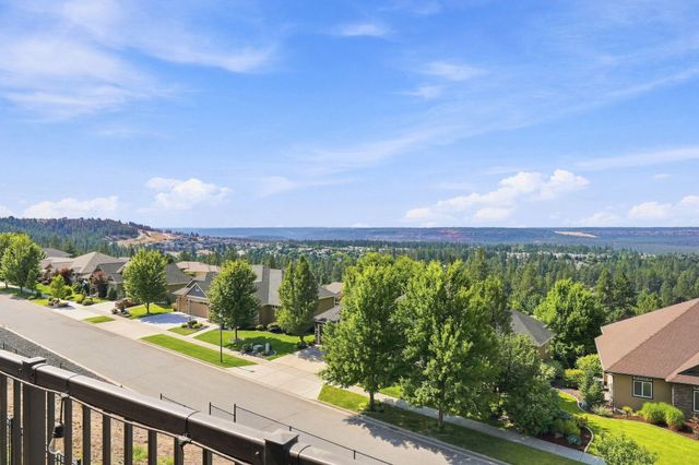 10405 N Wieber Dr, Spokane, WA 99208