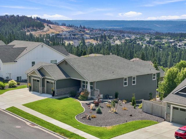 10405 N Wieber Dr, Spokane, WA 99208